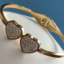 Ladies Detailed Sparkling Double Heart Bracelet- Gold on Stainless Steel* Pickup Boca Raton