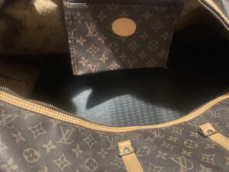 Louis Vuitton Brown Duffle Purse for Sale in Germantown, MD