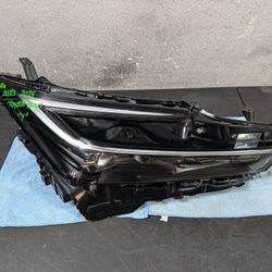 2023-2021-2025 TOYOTA PRIUS "Y" RIGHT HEADLIGHT #9173