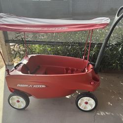 Radio Flyer, Triple Seat Wagon Deluxe with Canopy and Cooler