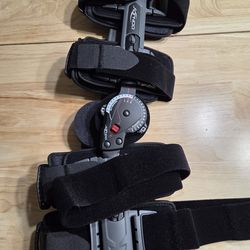 Knee brace Donjoy xrom