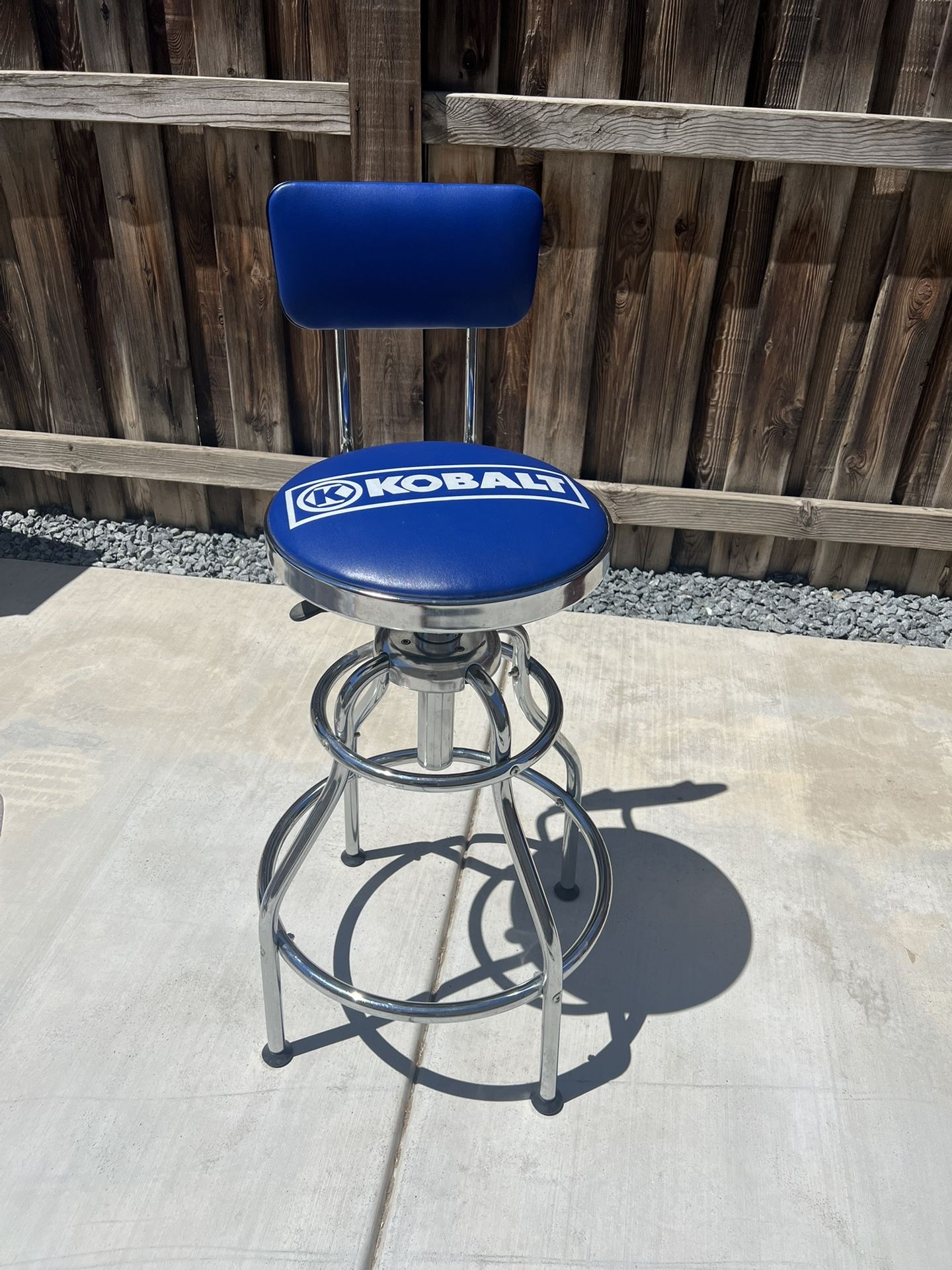 Kobalt Work Chair