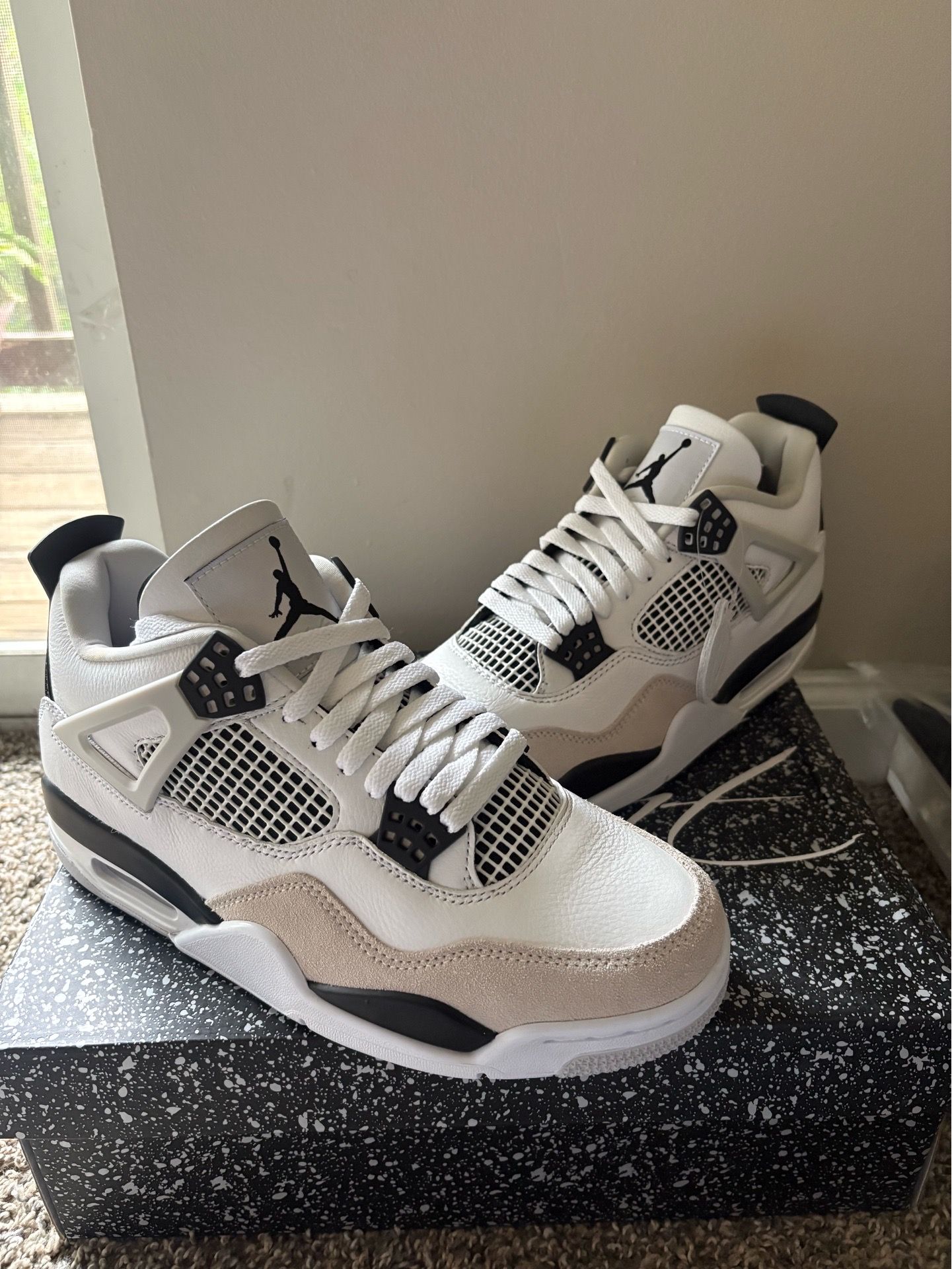 Jordan 4 retro military black