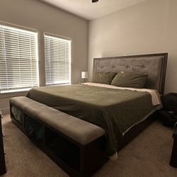 King Size Bed 