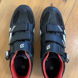 Peloton Shoes Size 43