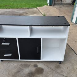 Printer Desk with Locker!