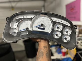 2003 Chevy/GMC Custom Cluster – Fully Rebuilt + LED Upgrade – Like New