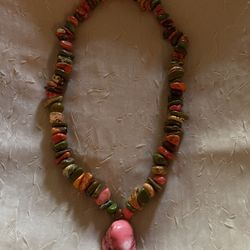 Gorgeous Stones Beads Necklace 