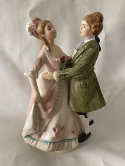 Vintage Colonial Couple Dancing Plays Music Rotating Somewhere My Love Lara's Theme JAPAN