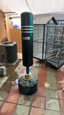freestanding dripex puching bag