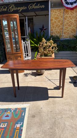 Antique hallway, entry table