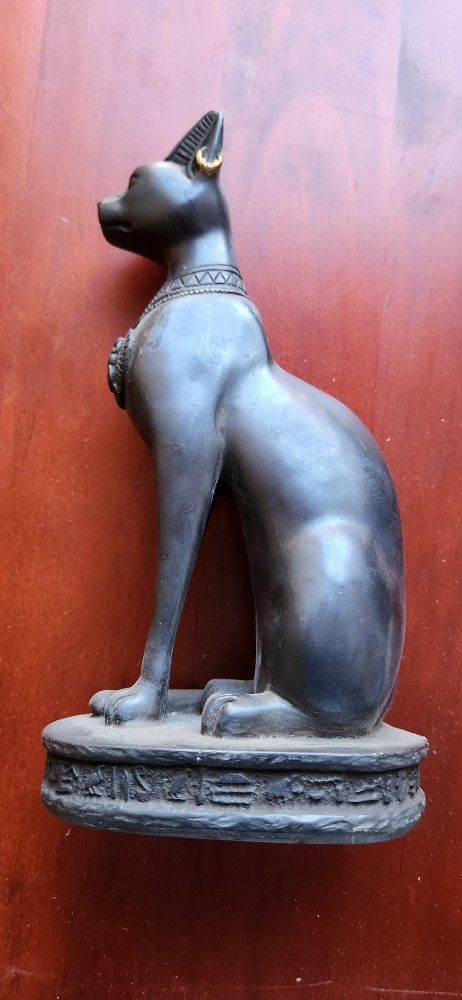 Vintage Egyptian Cat Goddess Bastet Statue