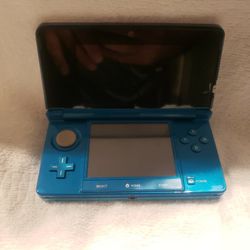 Nintendo 3ds Aqua Blue Consol  And Pokemon Sun No Charger