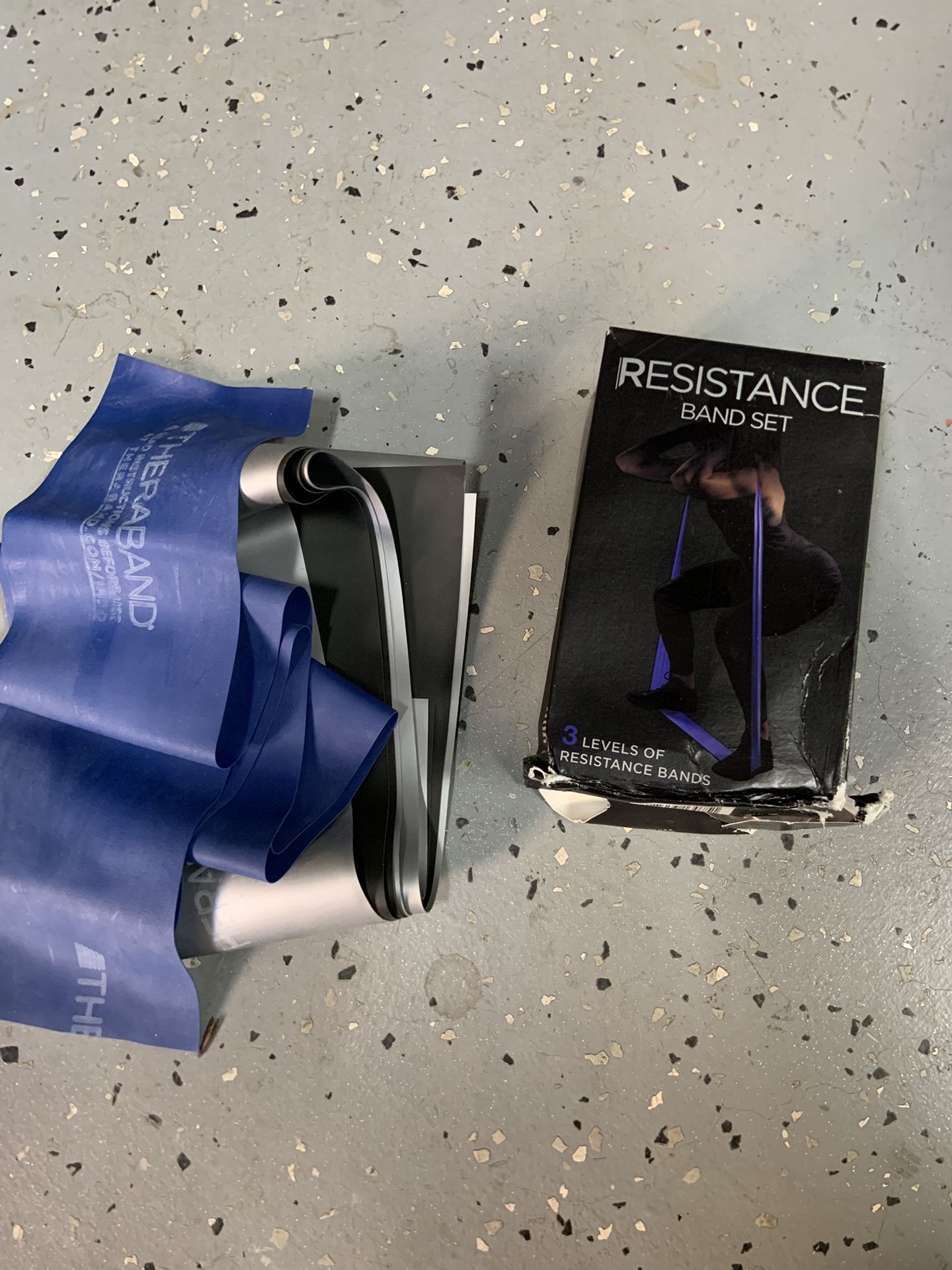 THERABAND Resistance Bands Set