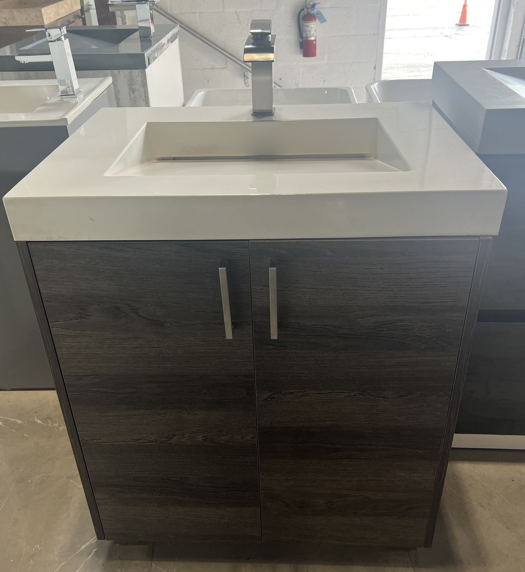 Bathroom Vanity 30” for Sale in Hialeah, FL OfferUp