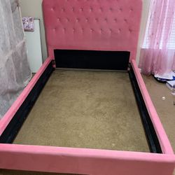 Girl’s Full Size Pink Pin Cushion Bed