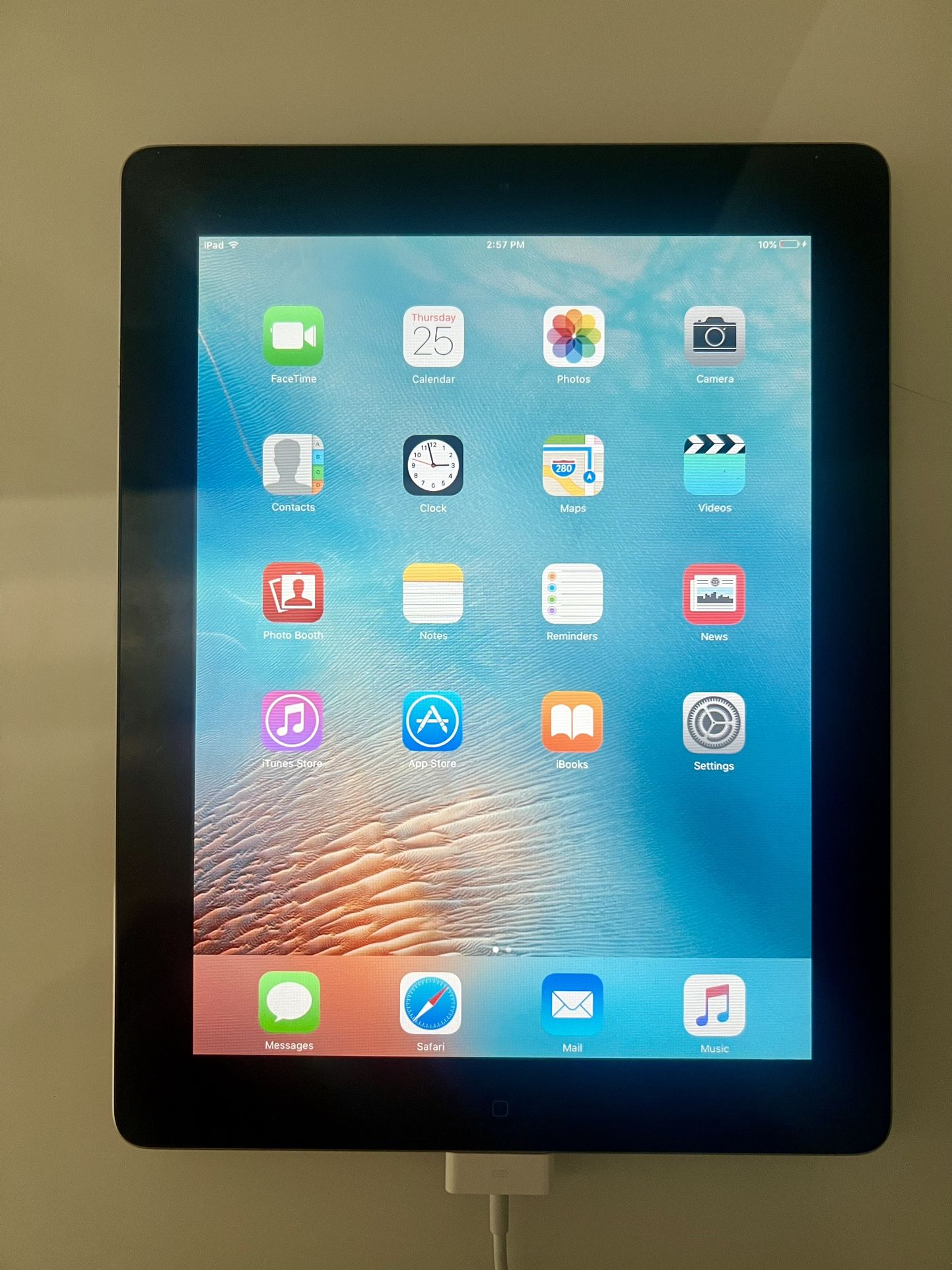 Apple iPad 2 WiFi Model
