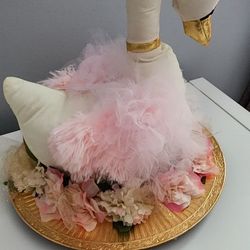 Swan Center Piece 