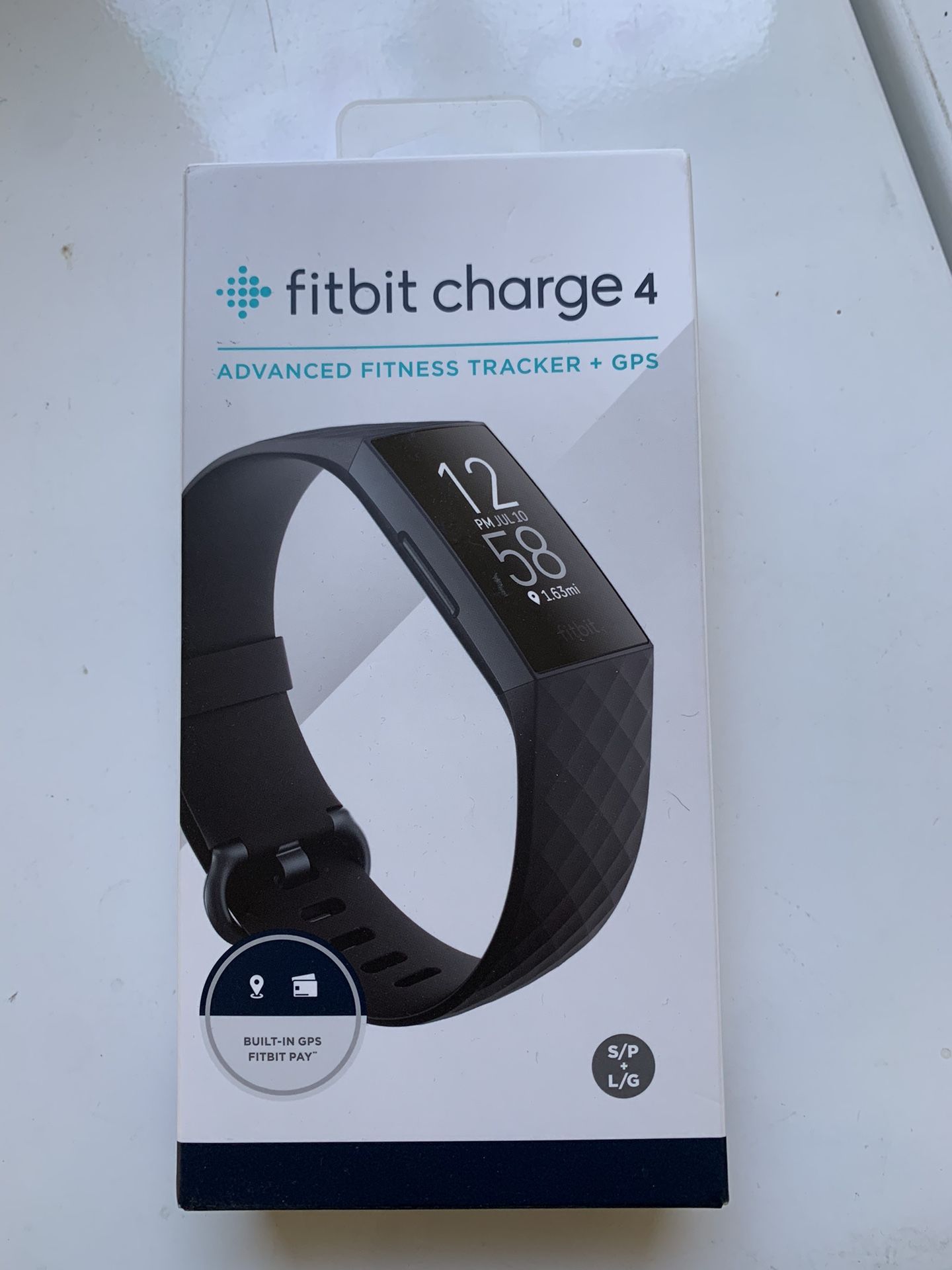 Fitbit Charge 4 - NEW