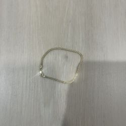 7 Inch 10k Gold Bracelet 