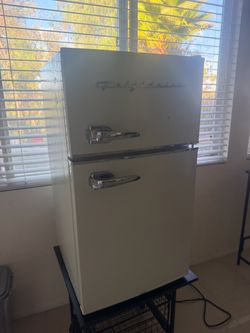 FRIDGE- mini