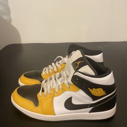 Air Jordan 1 Mid Nike