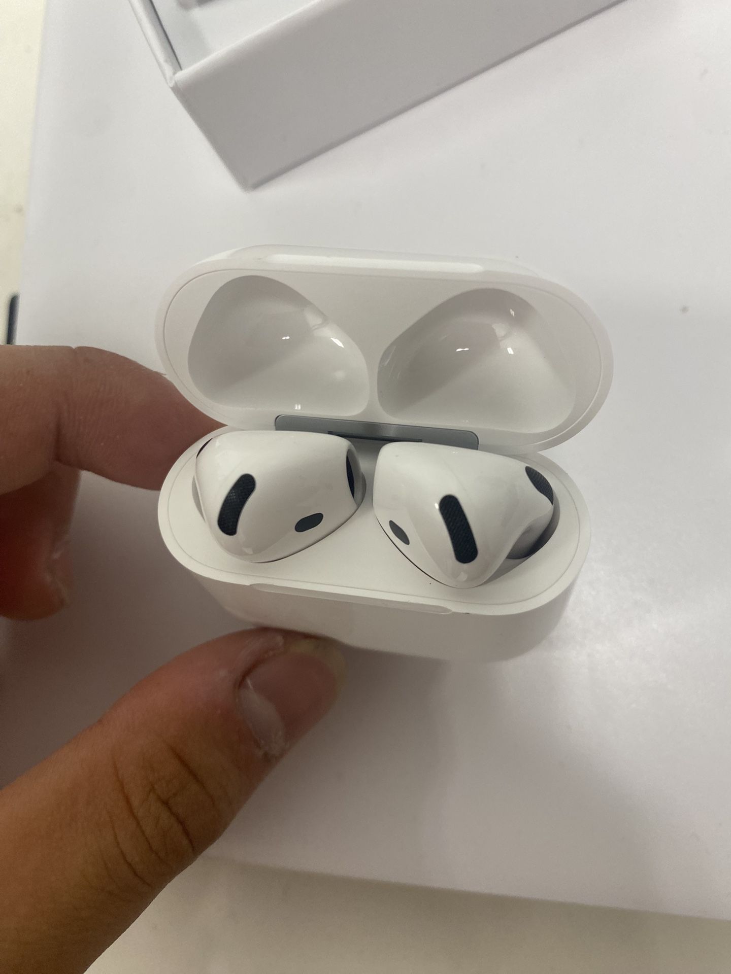 Brand New Gen 4 Airpods