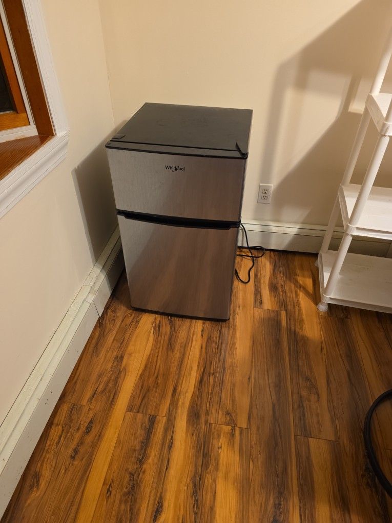 Whirlpool Stainless Refrigerator 3.1cu. ft