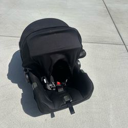 Nuna Pipa Aire Rx Infant Car Seat