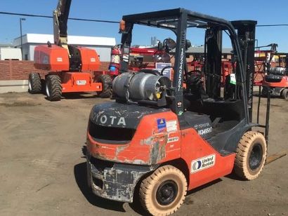 Forklift - 5k 5000 # Pound Warehouse - 2015 Toyota