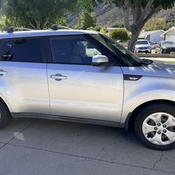 MANUAL 2014 Kia Soul 6 Speed