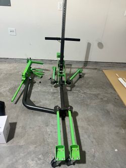 TopLiftPros JEEP or Bronco Hardtop Lift Removal