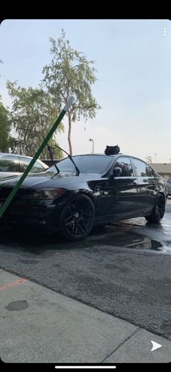 BMW 328i