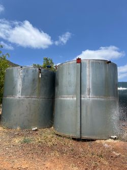 2 x 3000 steel water tankers