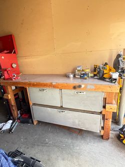 Heavy-Duty Garage Workbench with Wilton Vise & 3 Storage Drawers