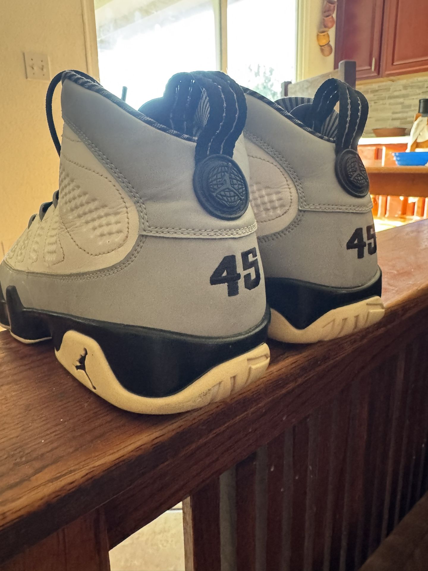 Jordan 9 Retro Baron