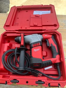 Milwaukee rotary hammer