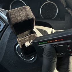 Ice rhombus moissanite men’s earrings passes tester