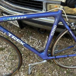 Trek 5200, 11-speed Shimano 105, Carbon Road Bike, 54cm