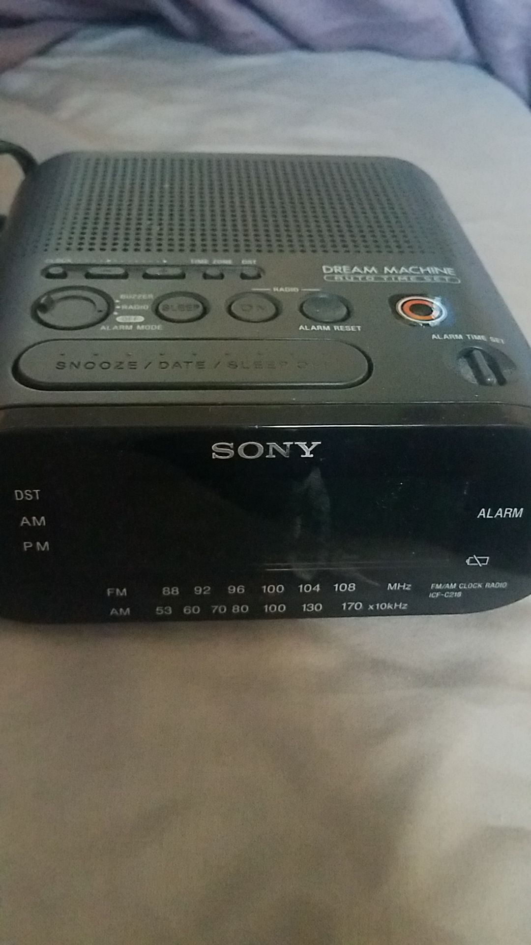 Sony Dream Machine portable am/fm radio/alarm