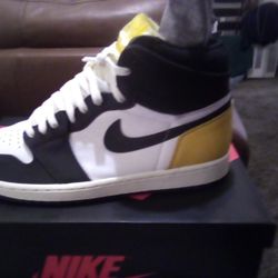 Air Jordan 1Retro Size 13
