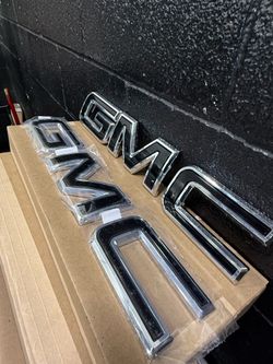 FRONT & REAR BLACK GMC EMBLEMS