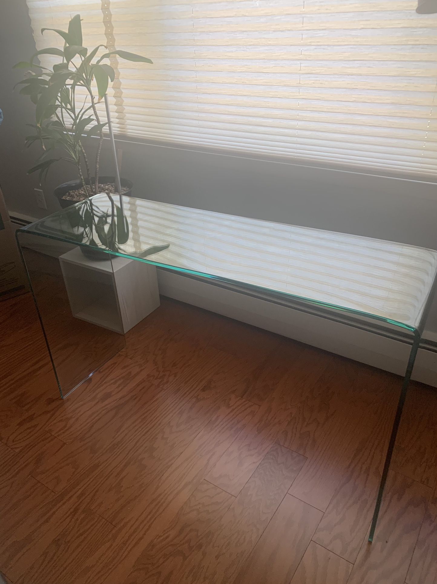 Glass Console Table 48.5x16x30 