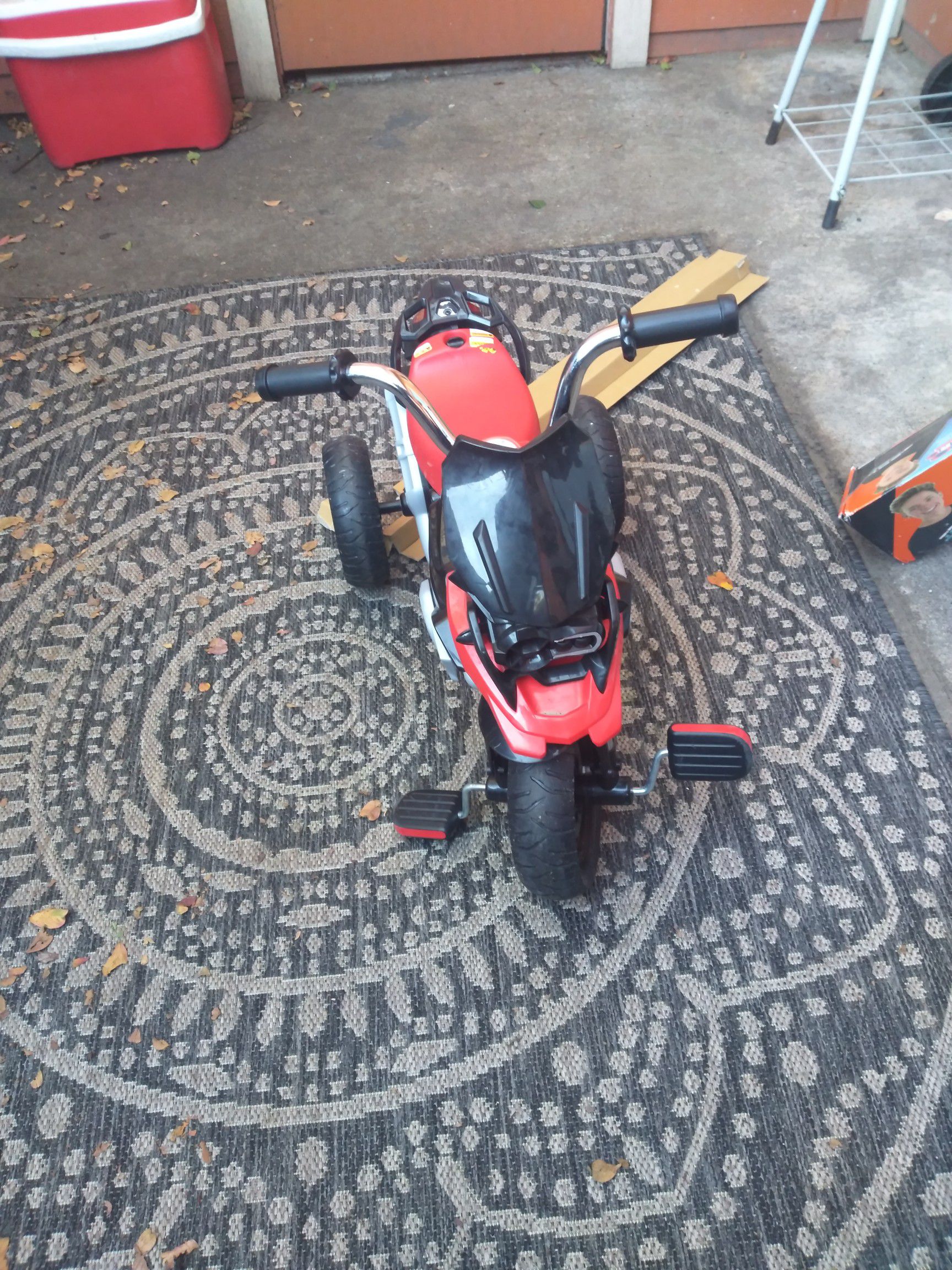 Bmw motorcycle 3 wheeler for toddler