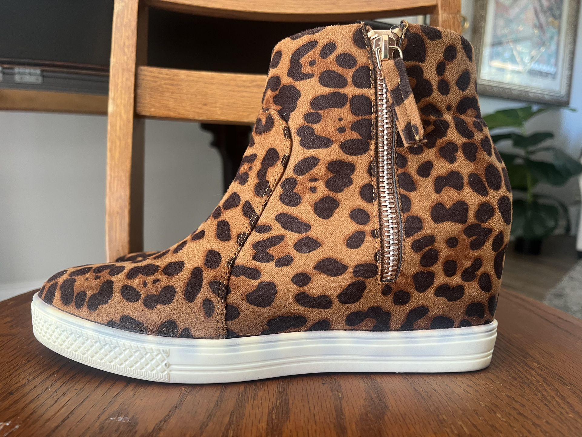 Leopard Print Wedge Sneakers Size 10