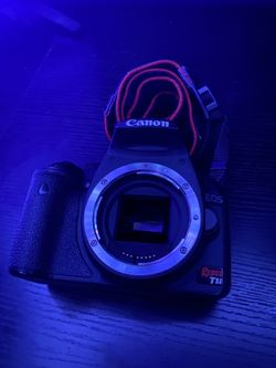 CANON T1i