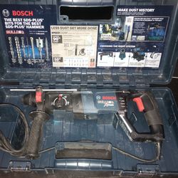 Boach Bulldog Xtreme Variable Speed SDS-Plus Concrete/Masonry Rotary Hammer Drill with Carrying Case