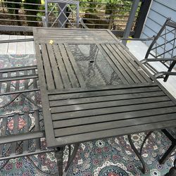 Metal Table And Chairs Black 