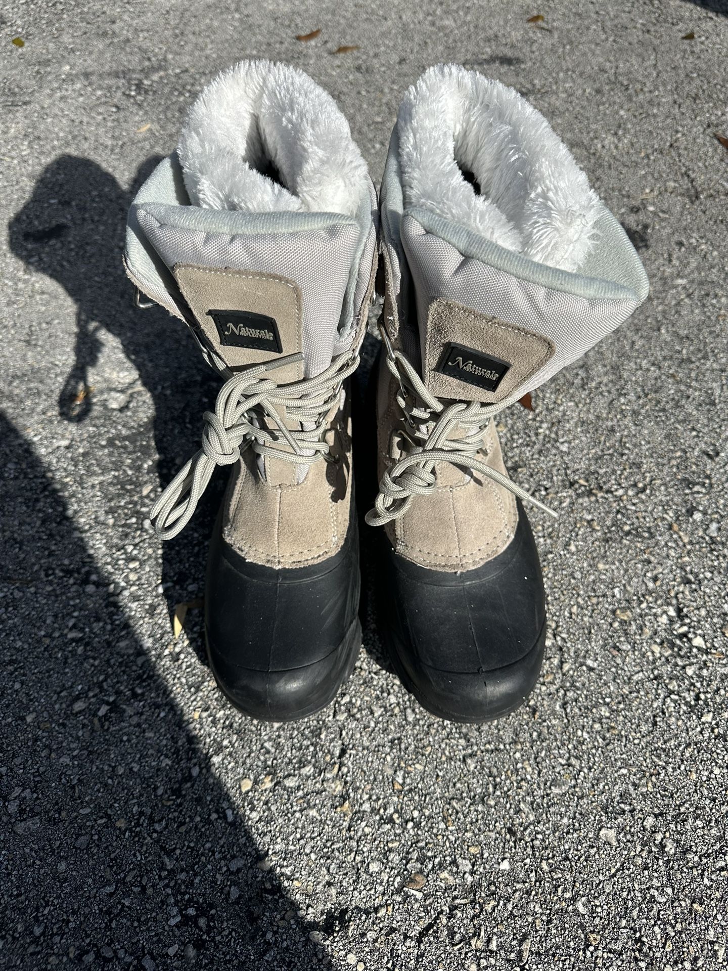 Natural Reflections Snow Boots - Women Size 9