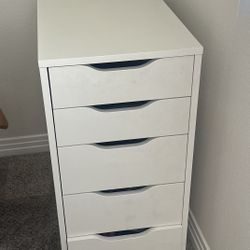 2 IKEA Alex Drawers 